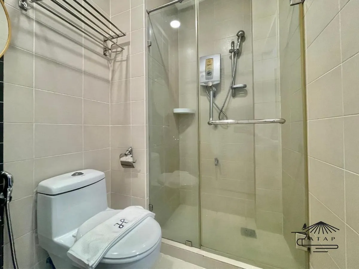 Atap Hotel Kota Kinabalu