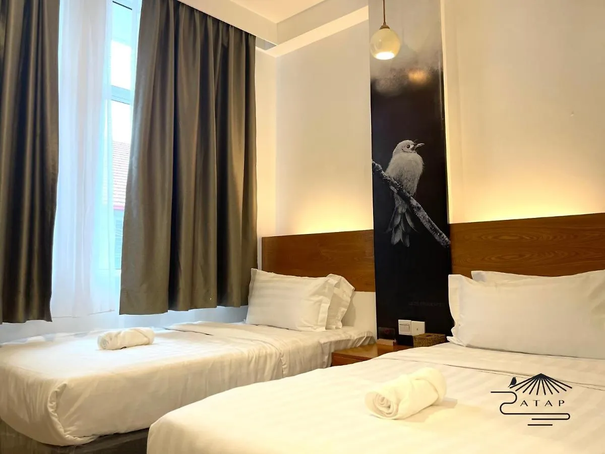 ***  Atap Hotel Kota Kinabalu Ma­lay­sia