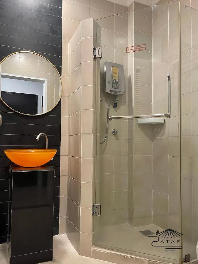 Atap Hotel Kota Kinabalu